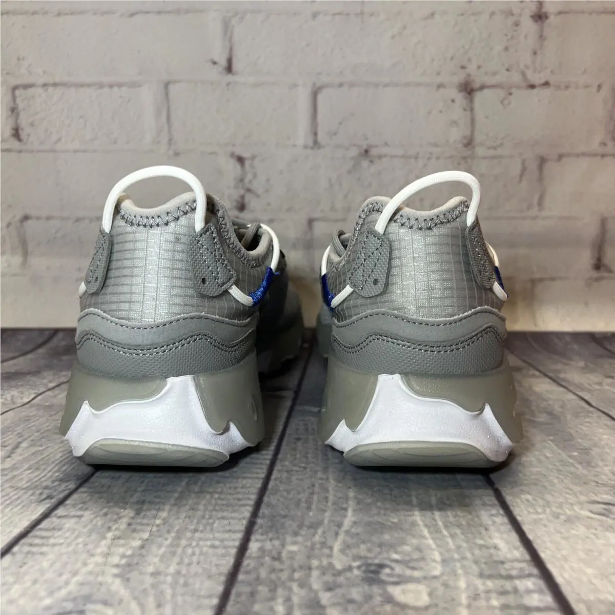 Nike shoes - Nike React Live - React Live - CV1772 004 - Gray 3
