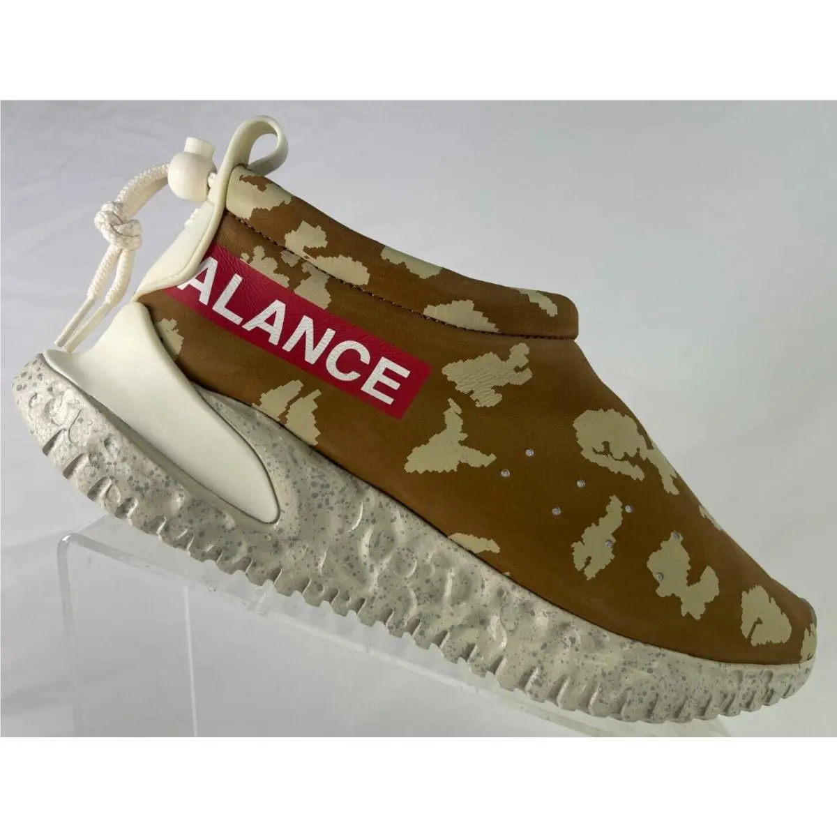 Nike Moc Flow SP x Undercover Ale Brown Red White DV5593-200 Men`s Size 11