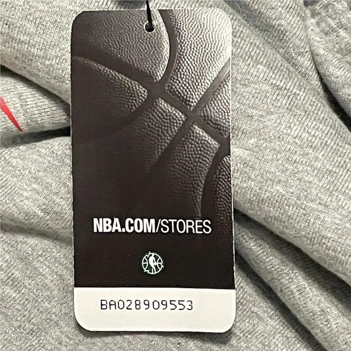 Nike clothing - Nike 911264-063 - 911264-063 - Carbon Heather (UPC: 0884499313465) 4