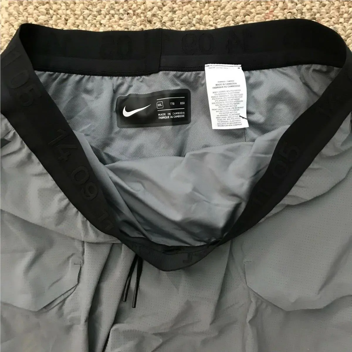 Nike clothing - BV5695 - BV5695 - Gray (UPC: 193152499843) 1