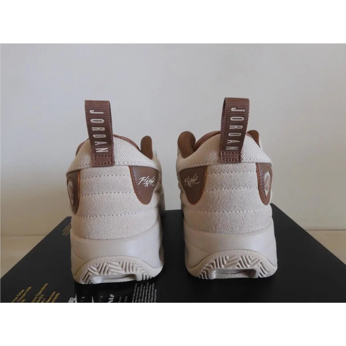 Nike shoes - Air Jordan Max Aura - Air Max Aura - FQ7943-200 - Brown (UPC: 197600651074) 3