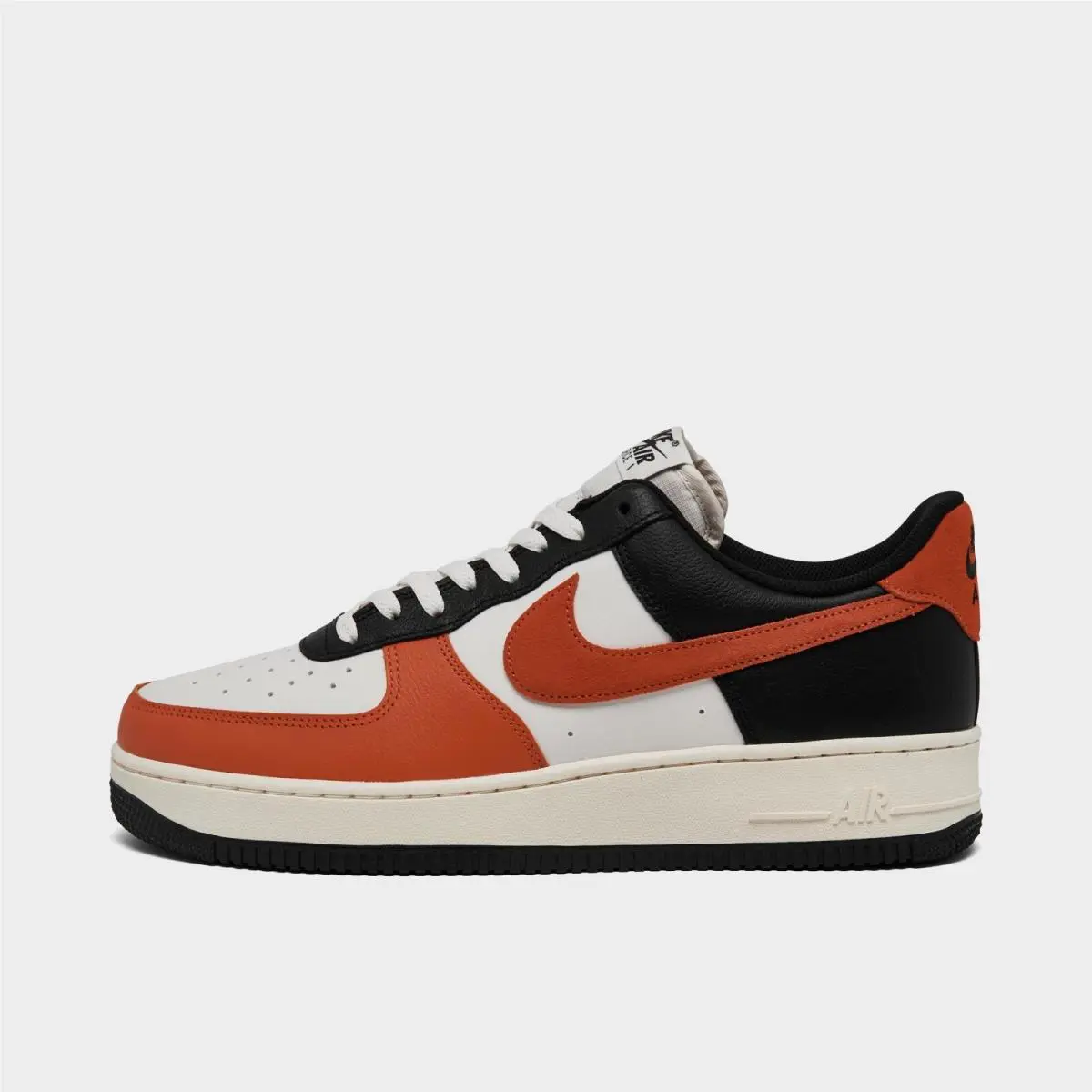 Nike shoes - Nike Air Force 1 `07 LV8 - HQ4987-010 - White 0
