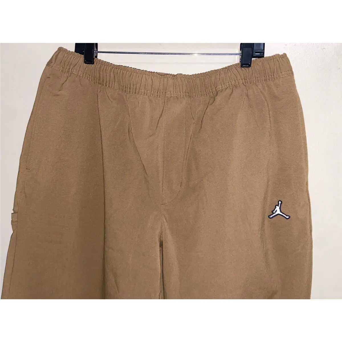 Nike clothing - DR3023-385 - DR3023-385 - Brown (UPC: 196151007477) 1