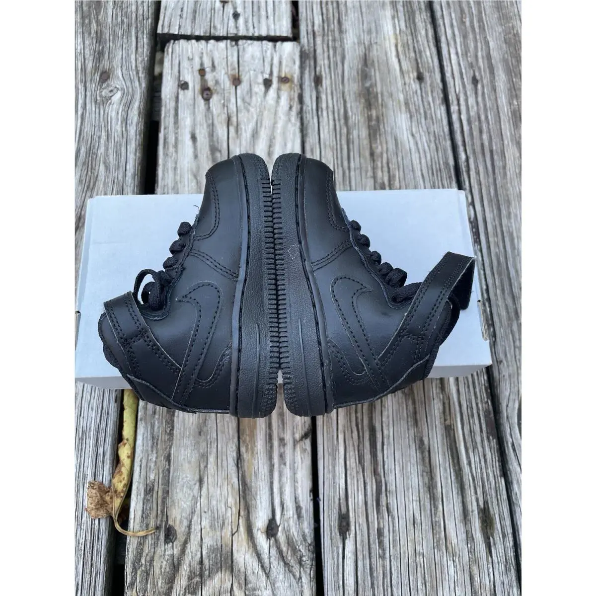 Nike shoes - Nike Air Force 1 - Air Force - Black 2