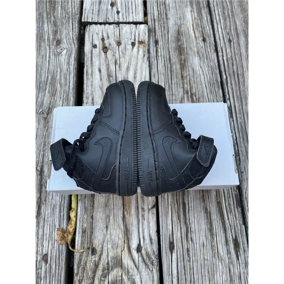 Nike shoes - Nike Air Force 1 - Air Force - Black 3