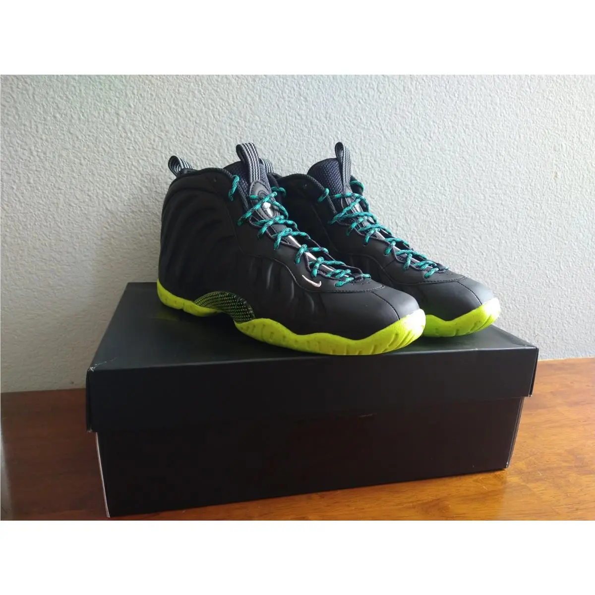 Size 6.5 GS - Nike Little Posite One Mid Black Volt Jade 2023 - Black
