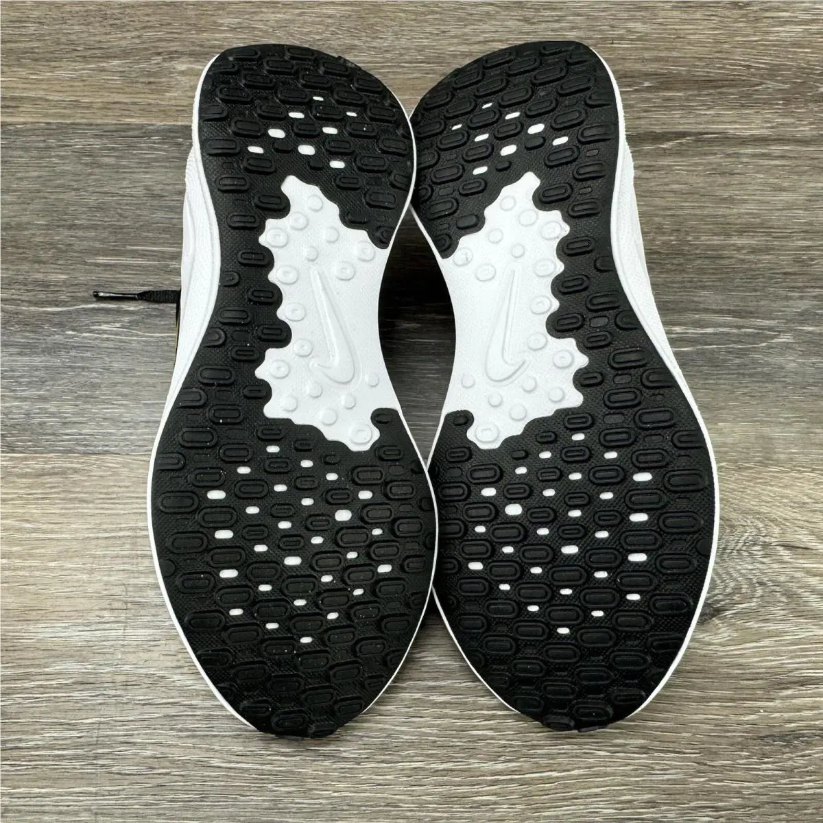 Nike shoes - Nike Revolution - Revolution - FB2208-006 - Black 10
