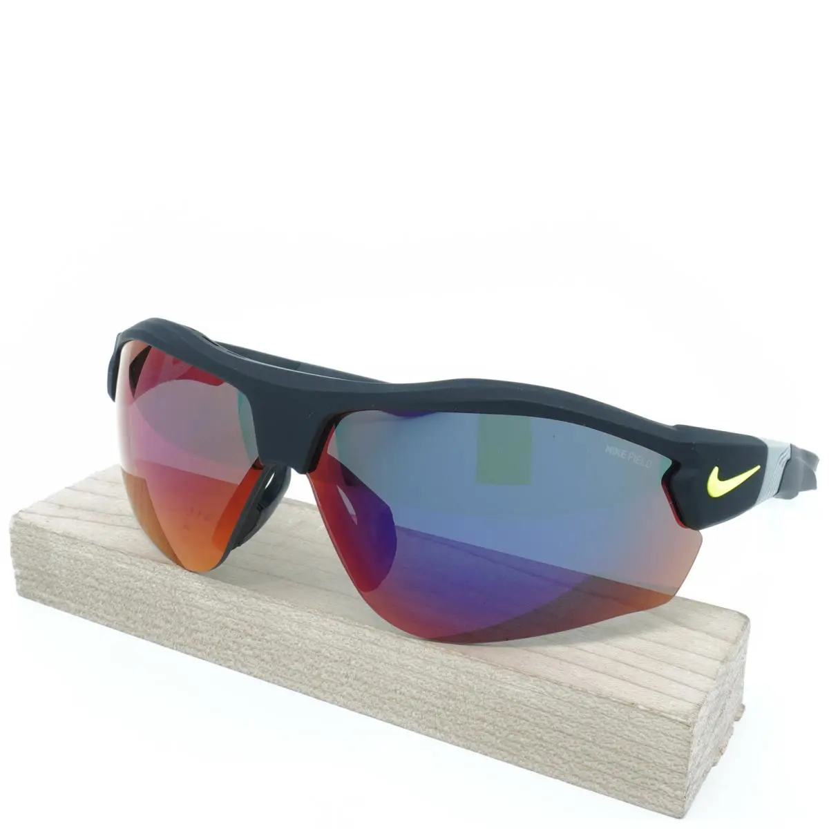 DJ2032-013 Mens Nike Show X3 E Sunglasses