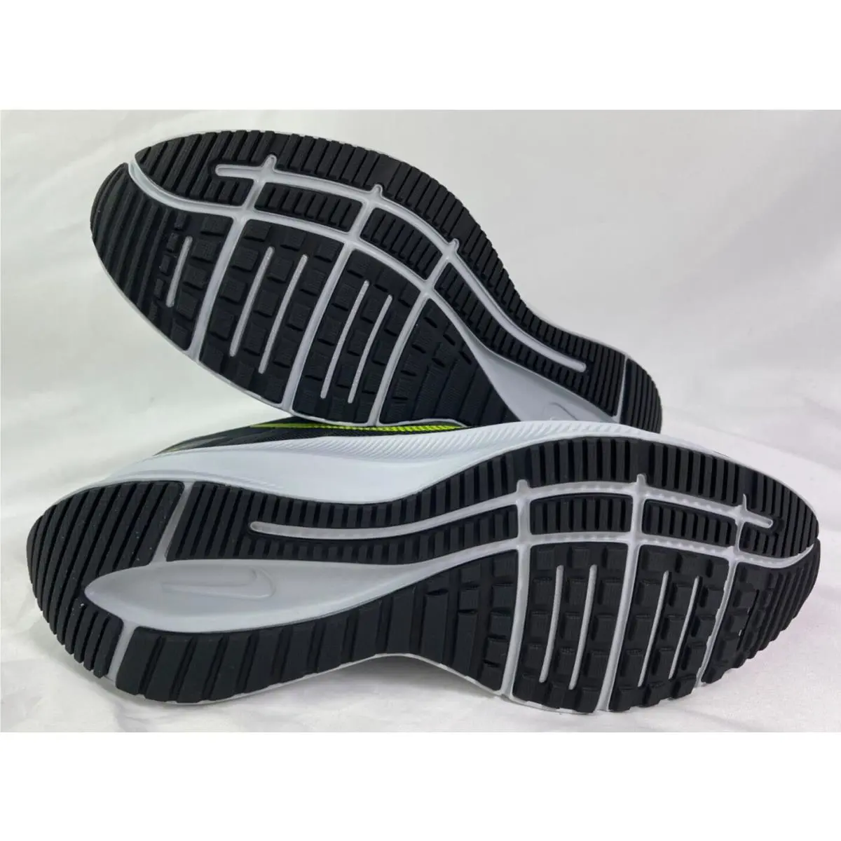Nike shoes - Nike Quest 4 - Quest - DO6697-001 - Multicolor (UPC: 195244771745) 3