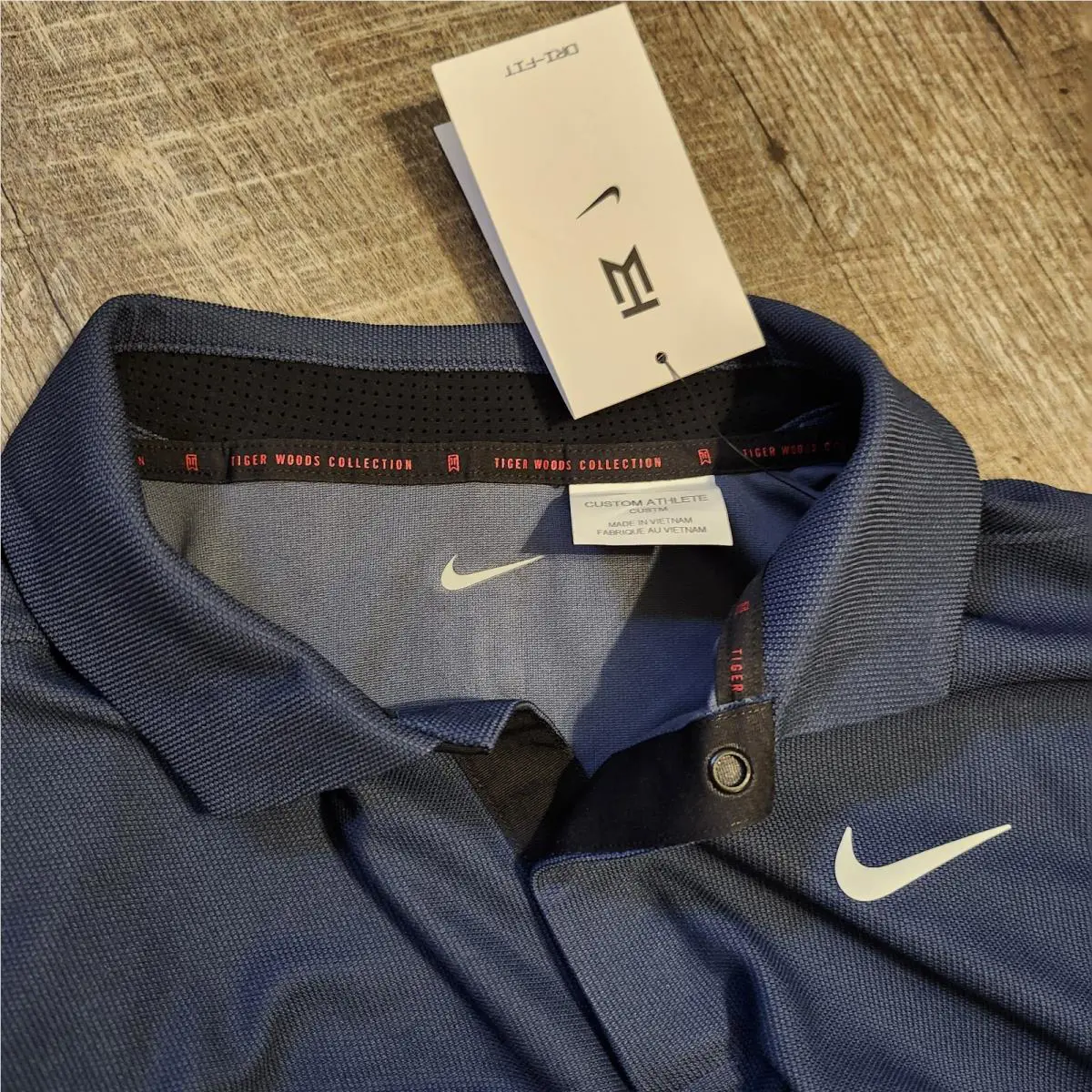 Nike clothing - Tiger Woods Dri Fit ADV Polo - Thunder Navy Midnight Blue 11