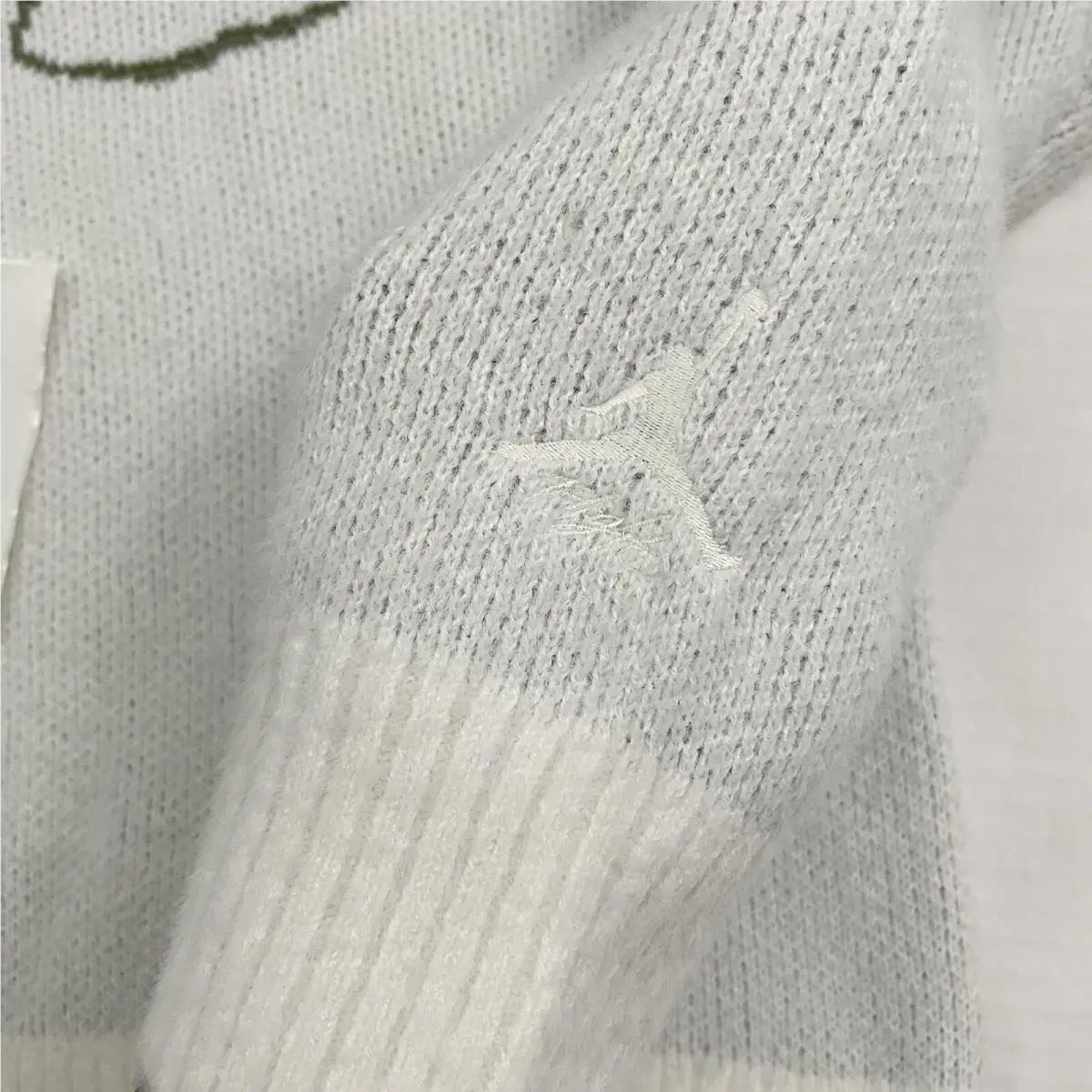 Nike clothing - FD7389-133 - FD7389-133 - Beige 4