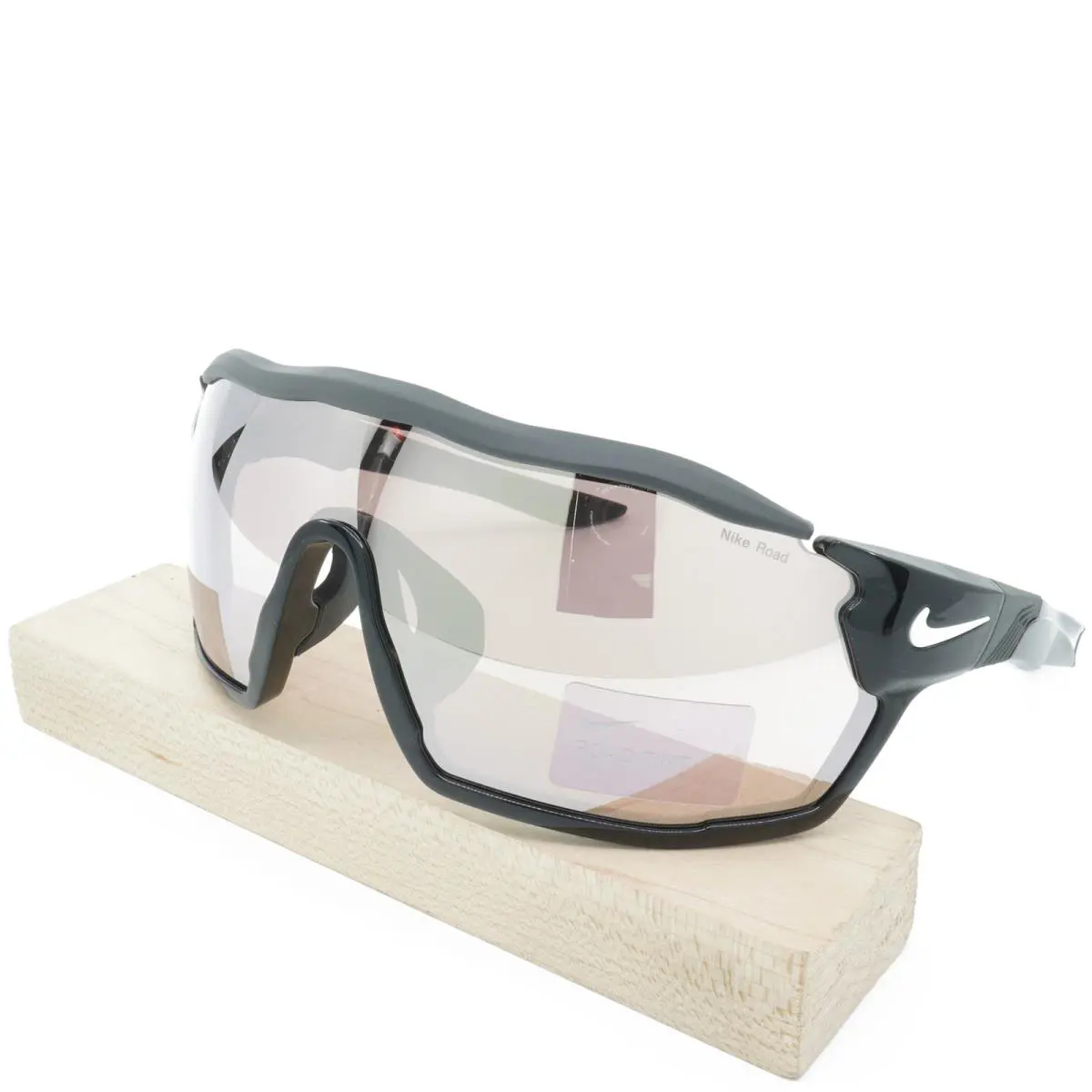 FD1887-010 Mens Nike Show X Rush Team Sunglasses - Frame: Black