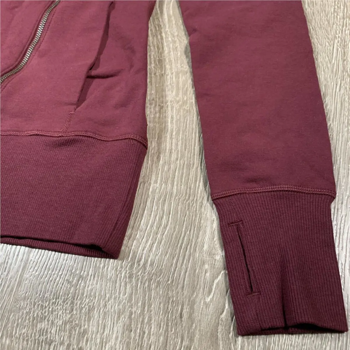 Nike clothing - burgandy 0