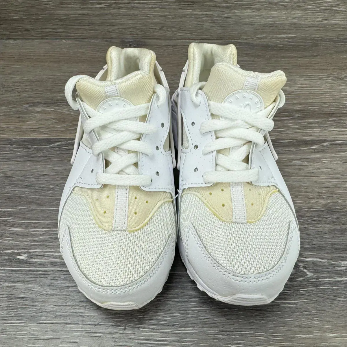 Nike shoes - Nike Huarache Run - Huarache Run - White 0