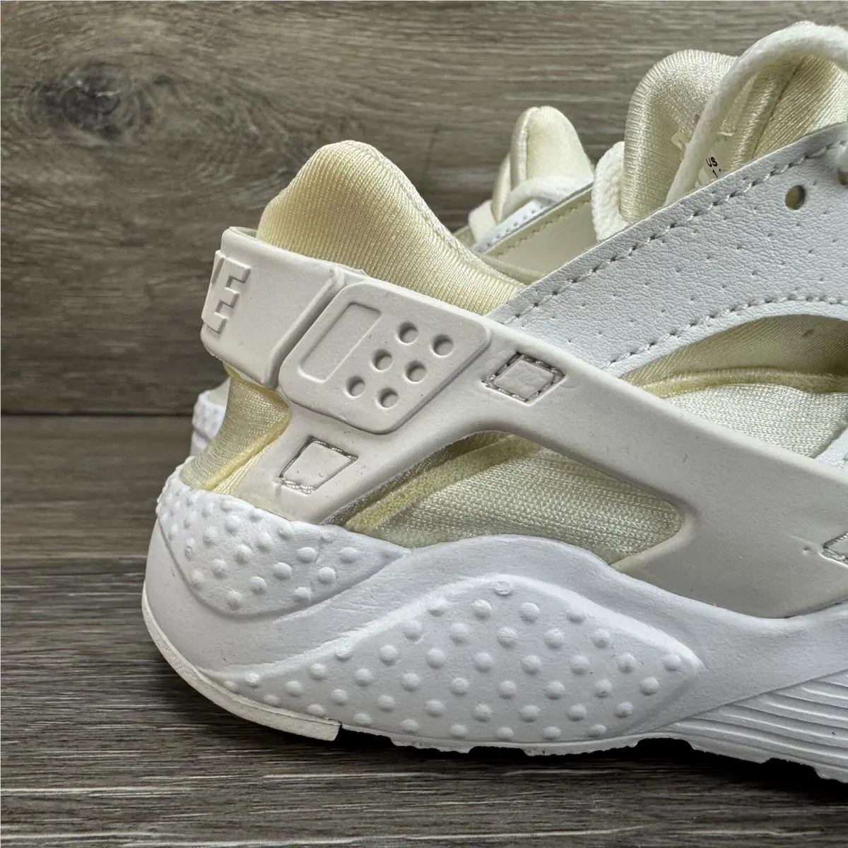 Nike shoes - Nike Huarache Run - Huarache Run - White 2