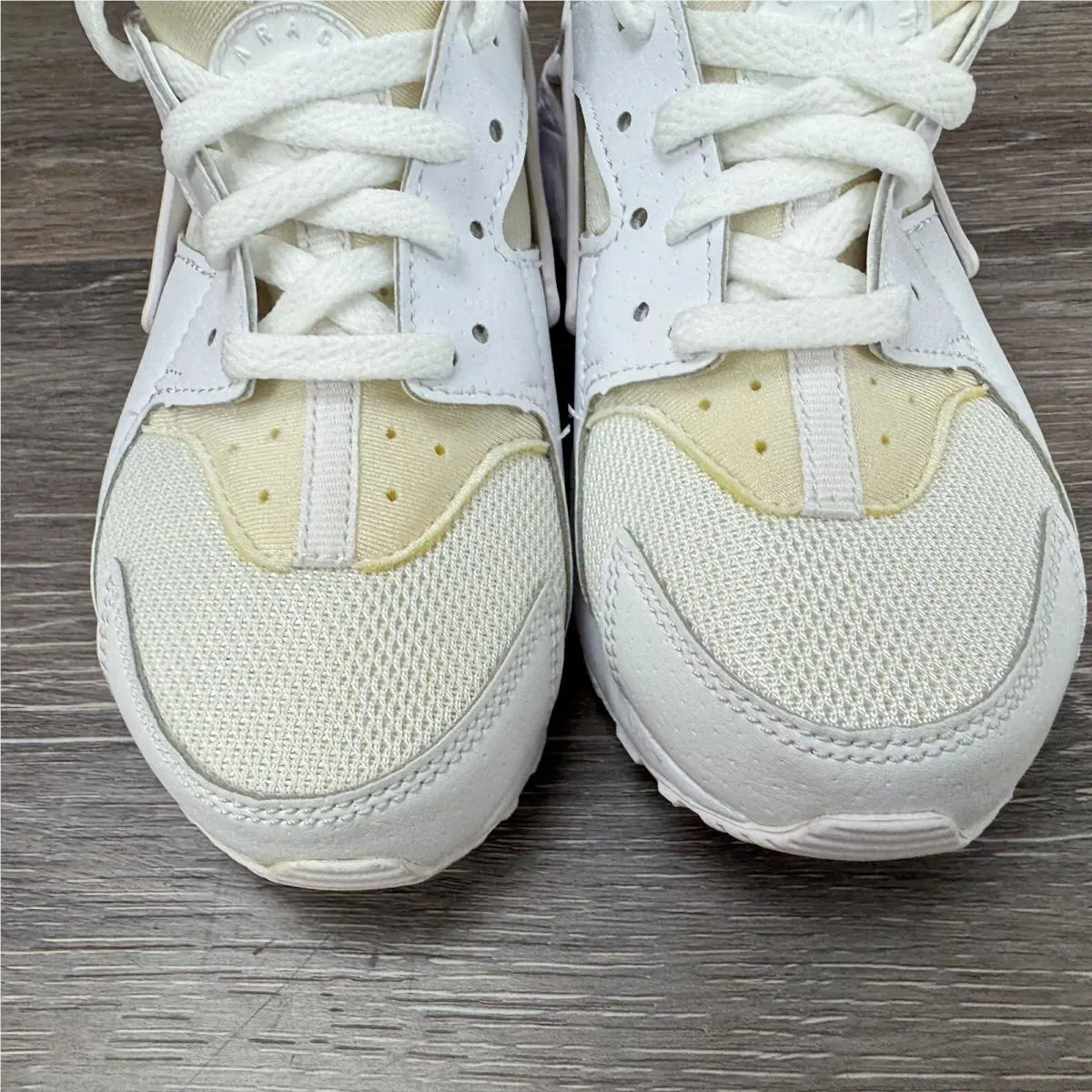 Nike shoes - Nike Huarache Run - Huarache Run - White 4