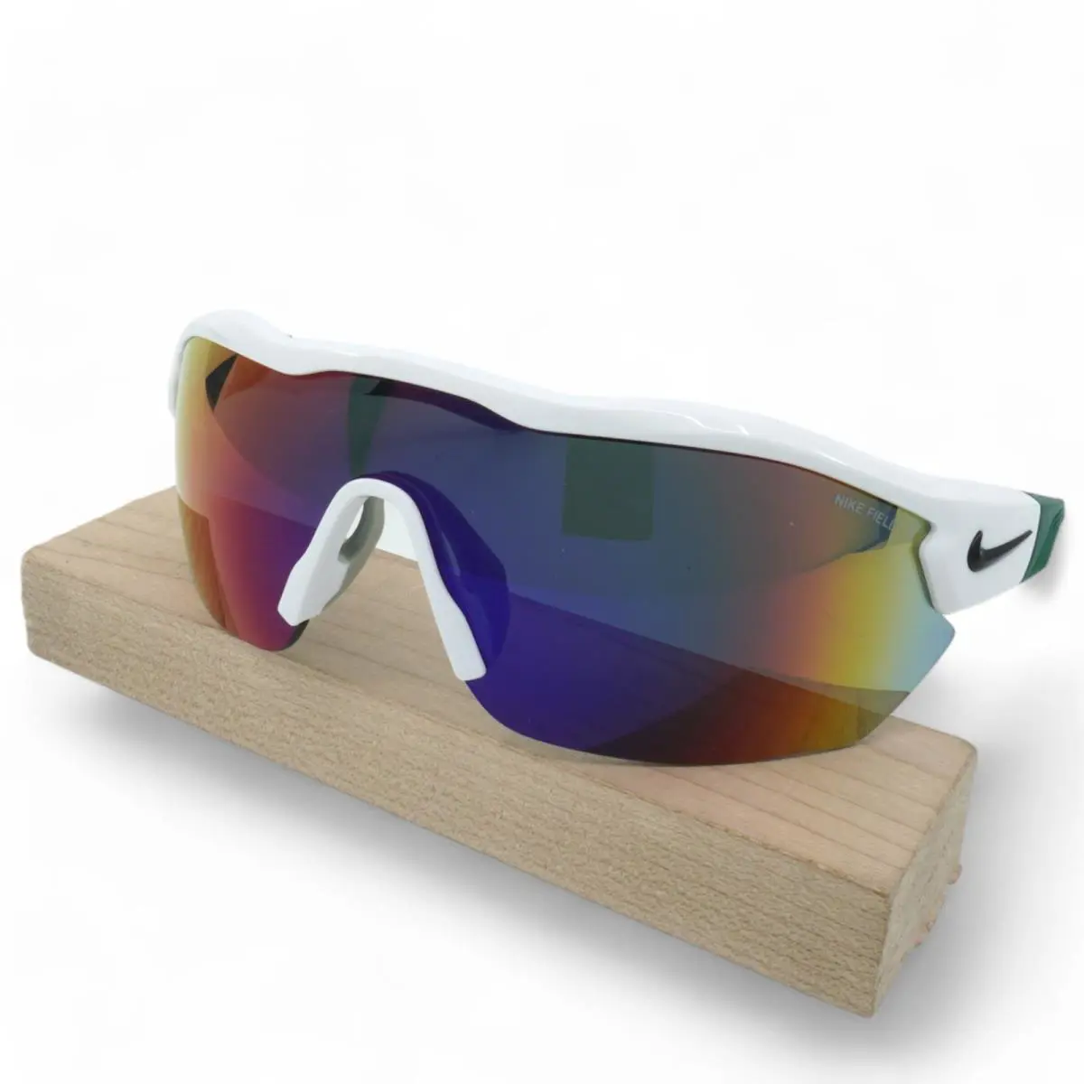 DJ2605-106 Mens Nike Show X3 Elite Sunglasses