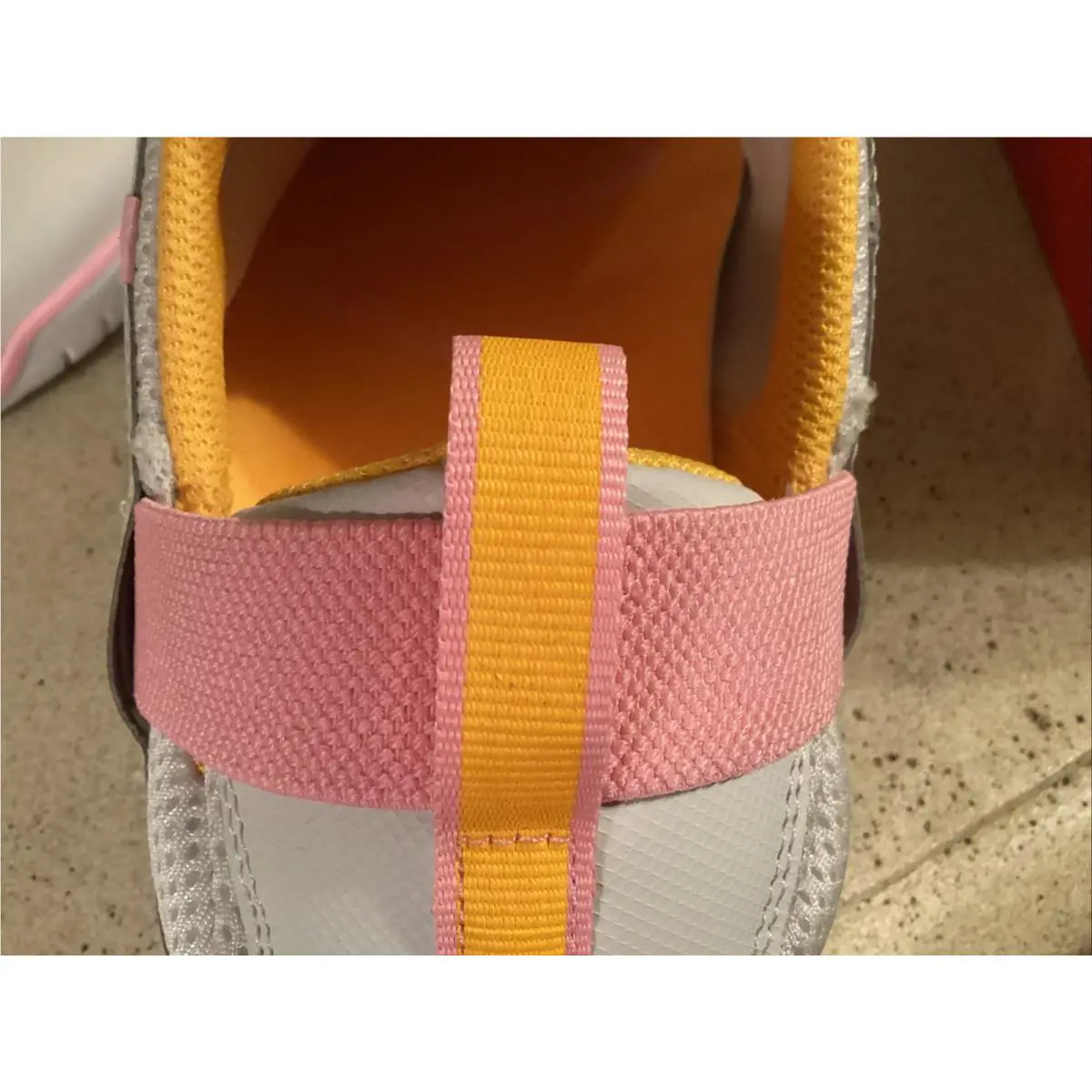 Nike shoes - Nike Zoom Pulse - Zoom Pulse - Vast Grey / University Gold Pink (UPC: 0193655702211) 9
