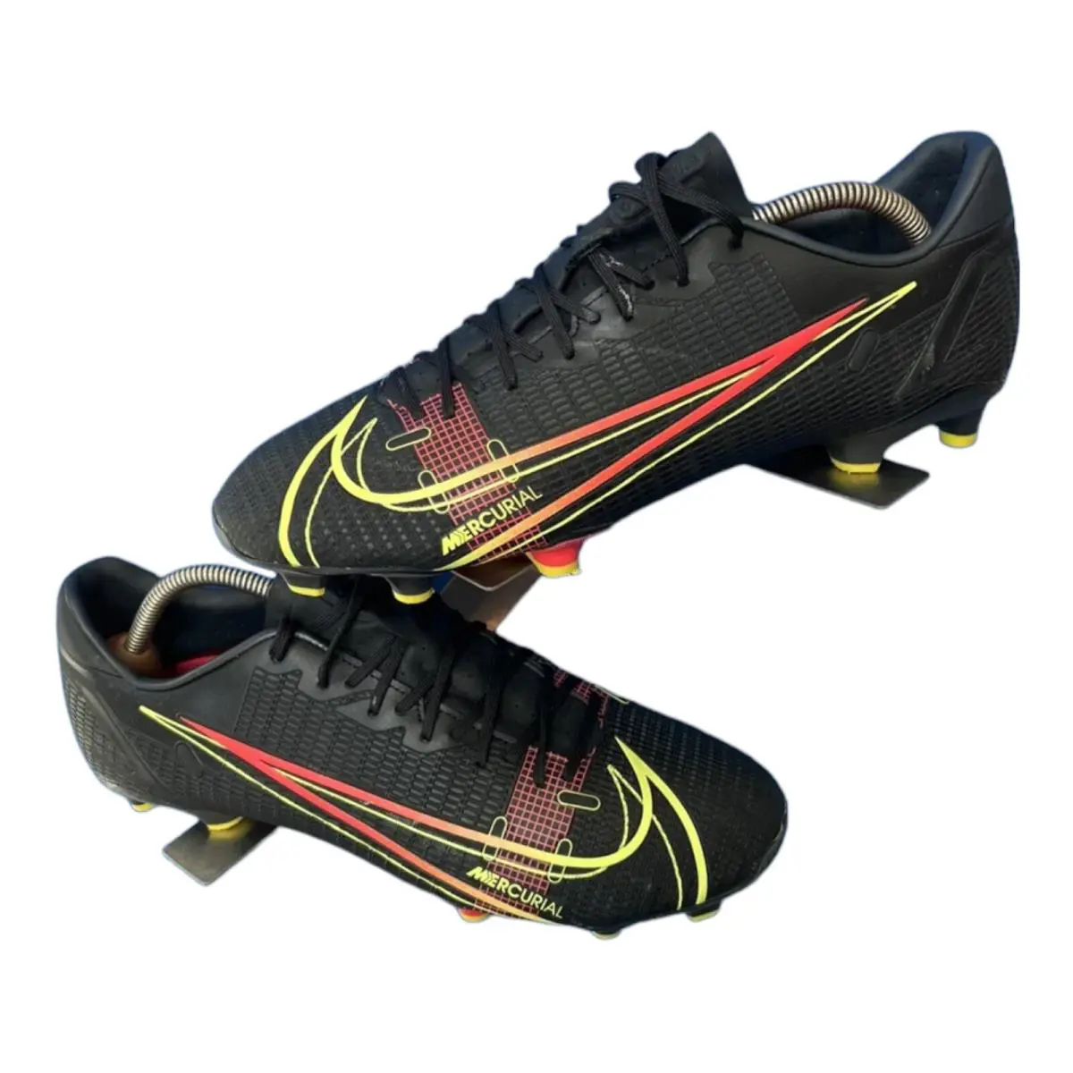 Nike Mercurial Vapor 14 Academy Soccer Shoes Men’s Size 4.5 CU5691-090 - Multicolor
