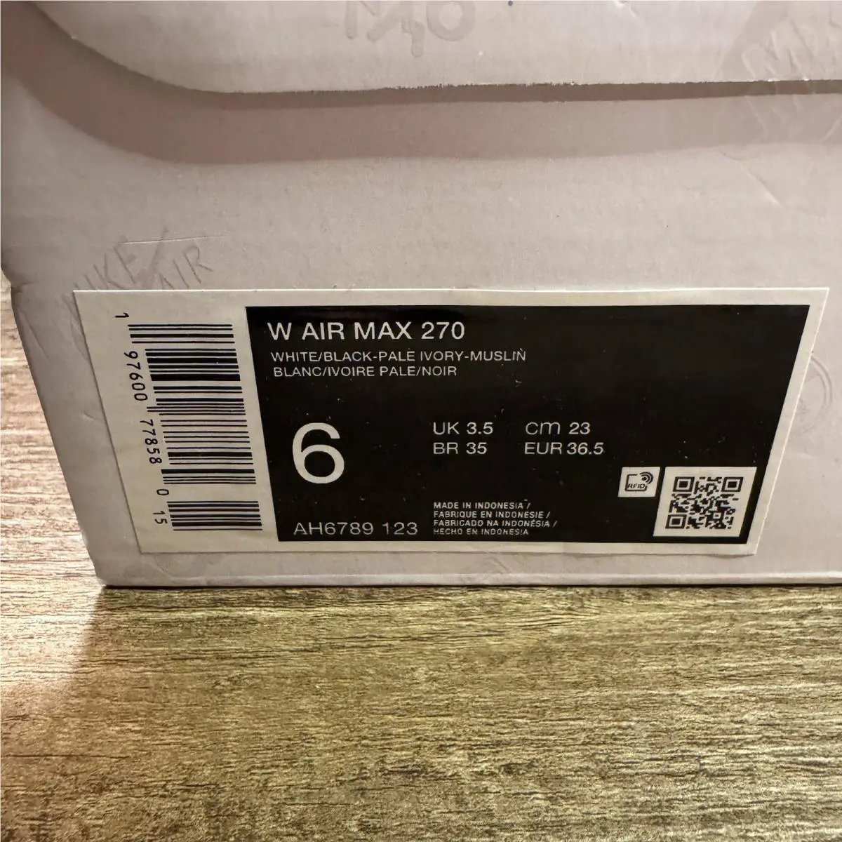 Nike shoes - Nike Air Max 270 - Air Max - AH6789-123 - White 0