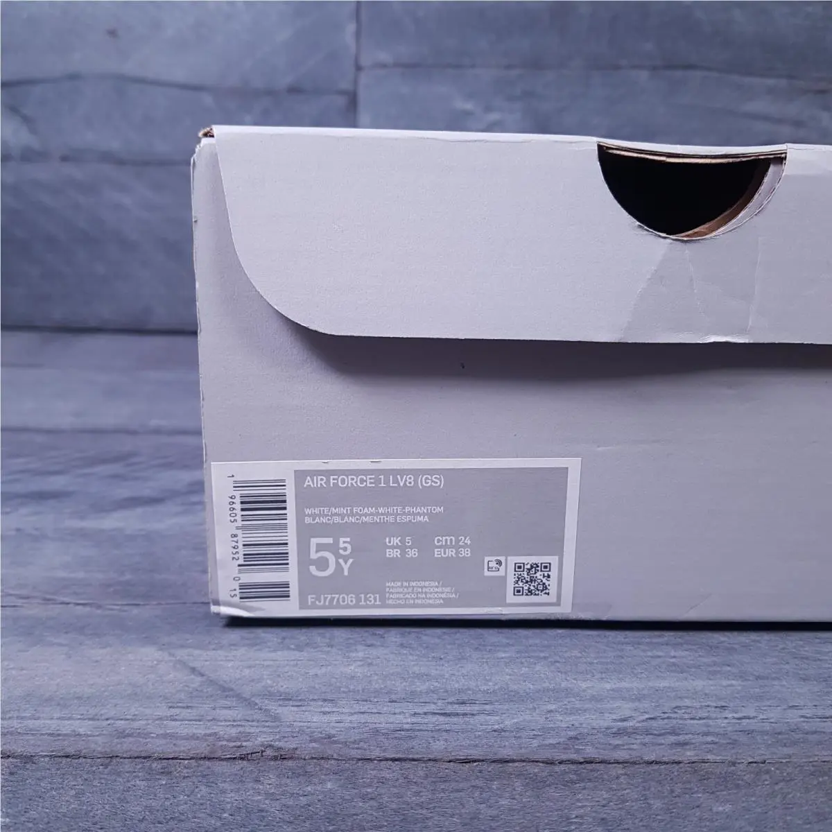 Nike shoes - Nike Air Force 1 LV8 - White 5