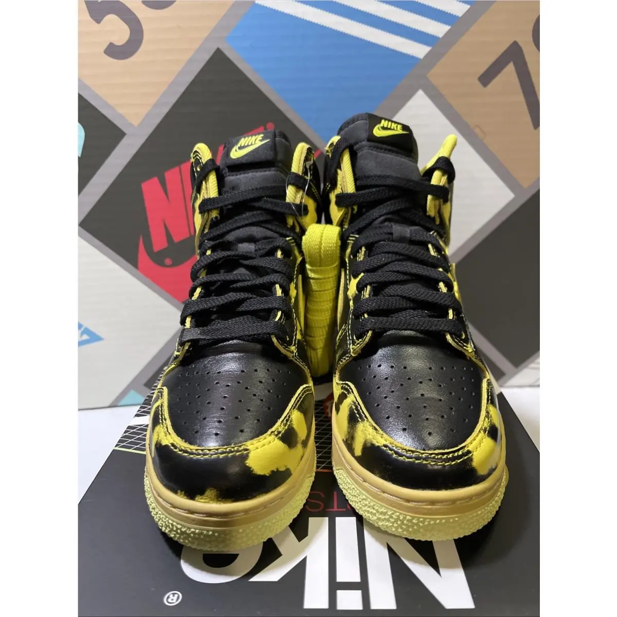 Nike shoes - Nike Dunk - Dunk - DD9404-001 - Yellow 1