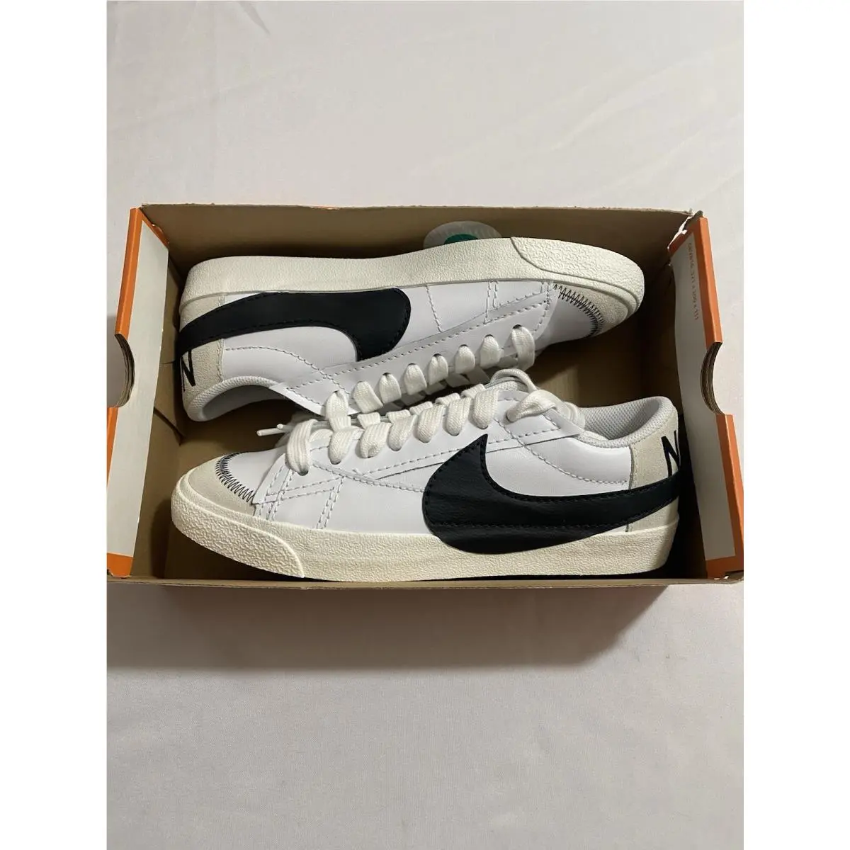 Women’s Size 11.5 - Nike Blazer Jumbo Low White Black DQ1470 101 - White