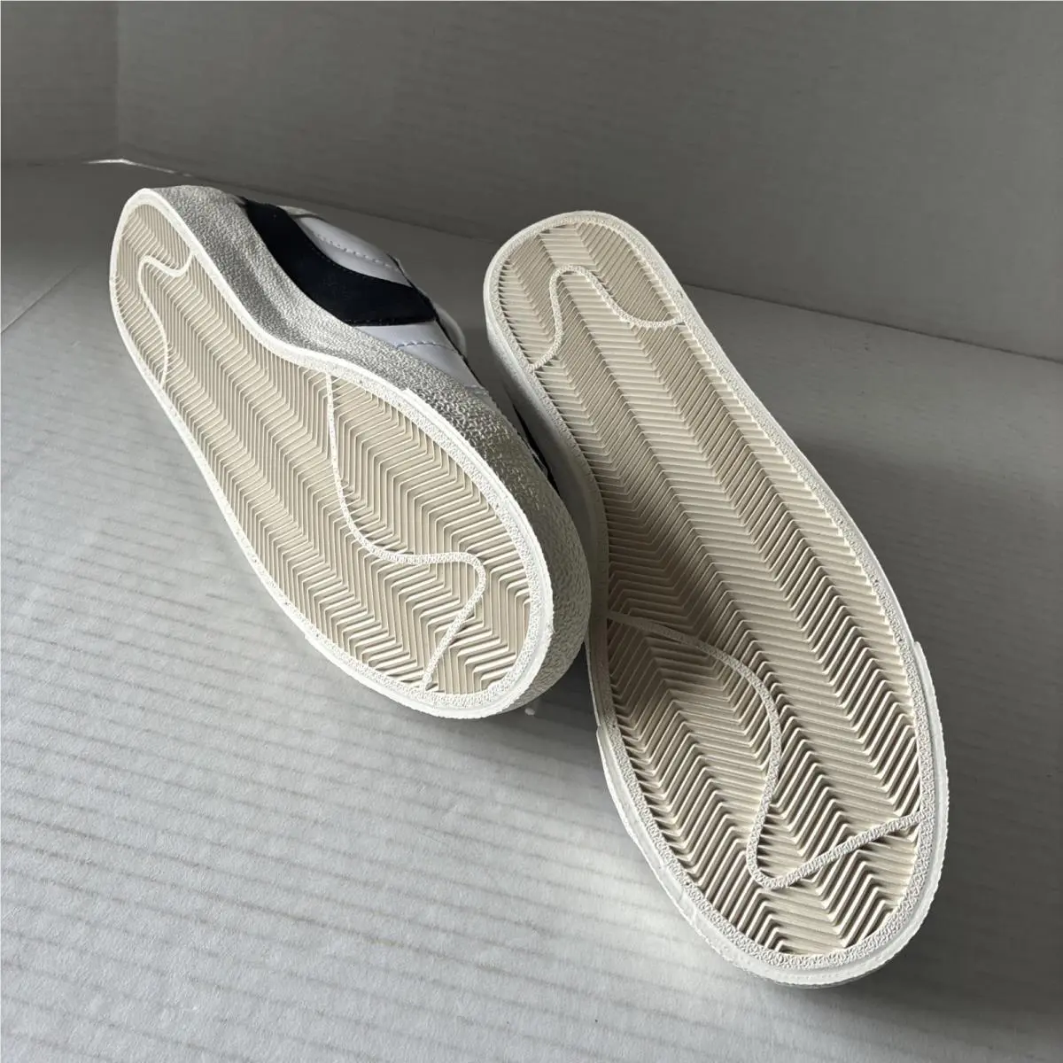 Nike shoes - Nike Blazer - Blazer - DQ1470-101 - White, Manufacturer: White/Black 3