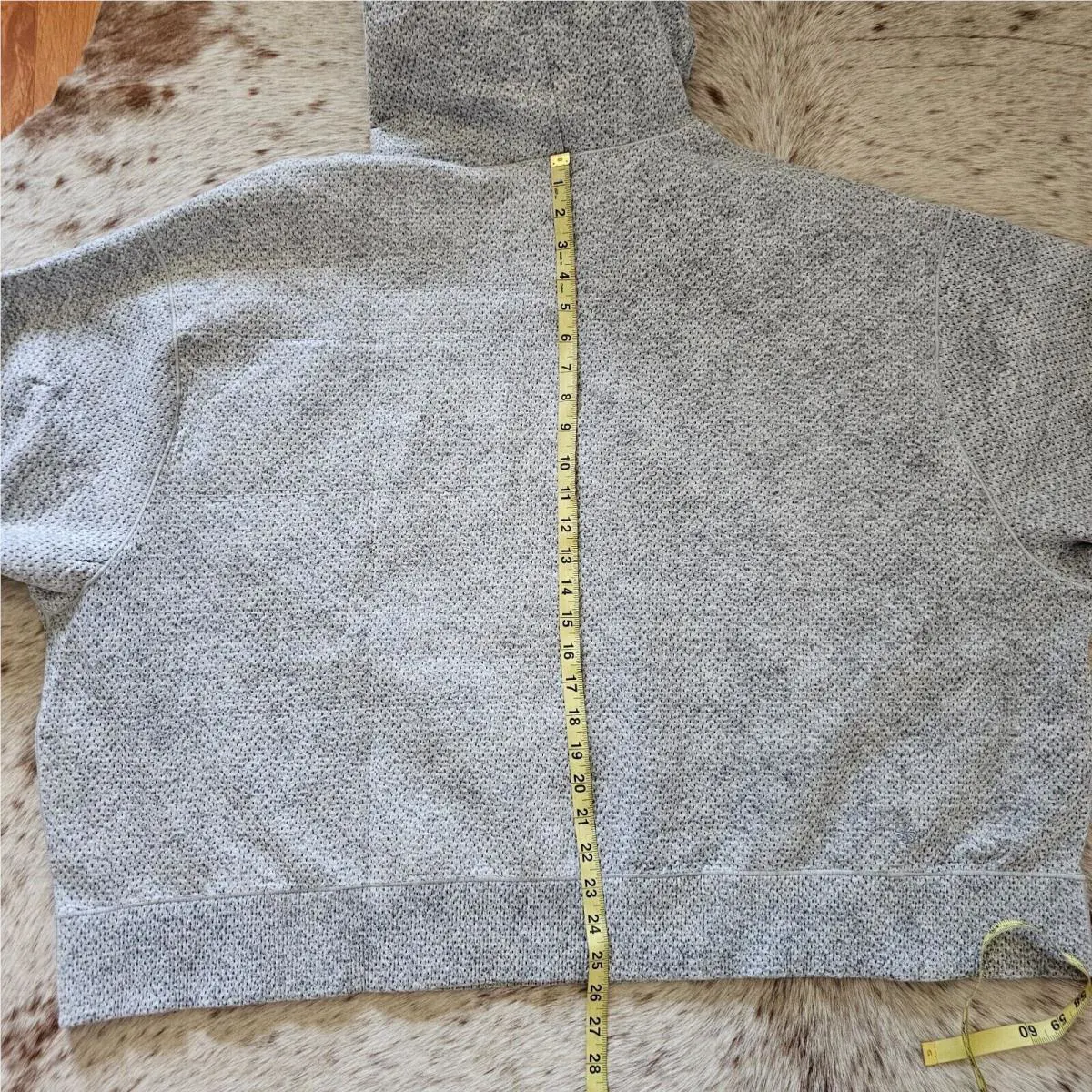 Nike clothing - DV4875-077 - DV4875-077 - Gray (UPC: 196149927169) 2
