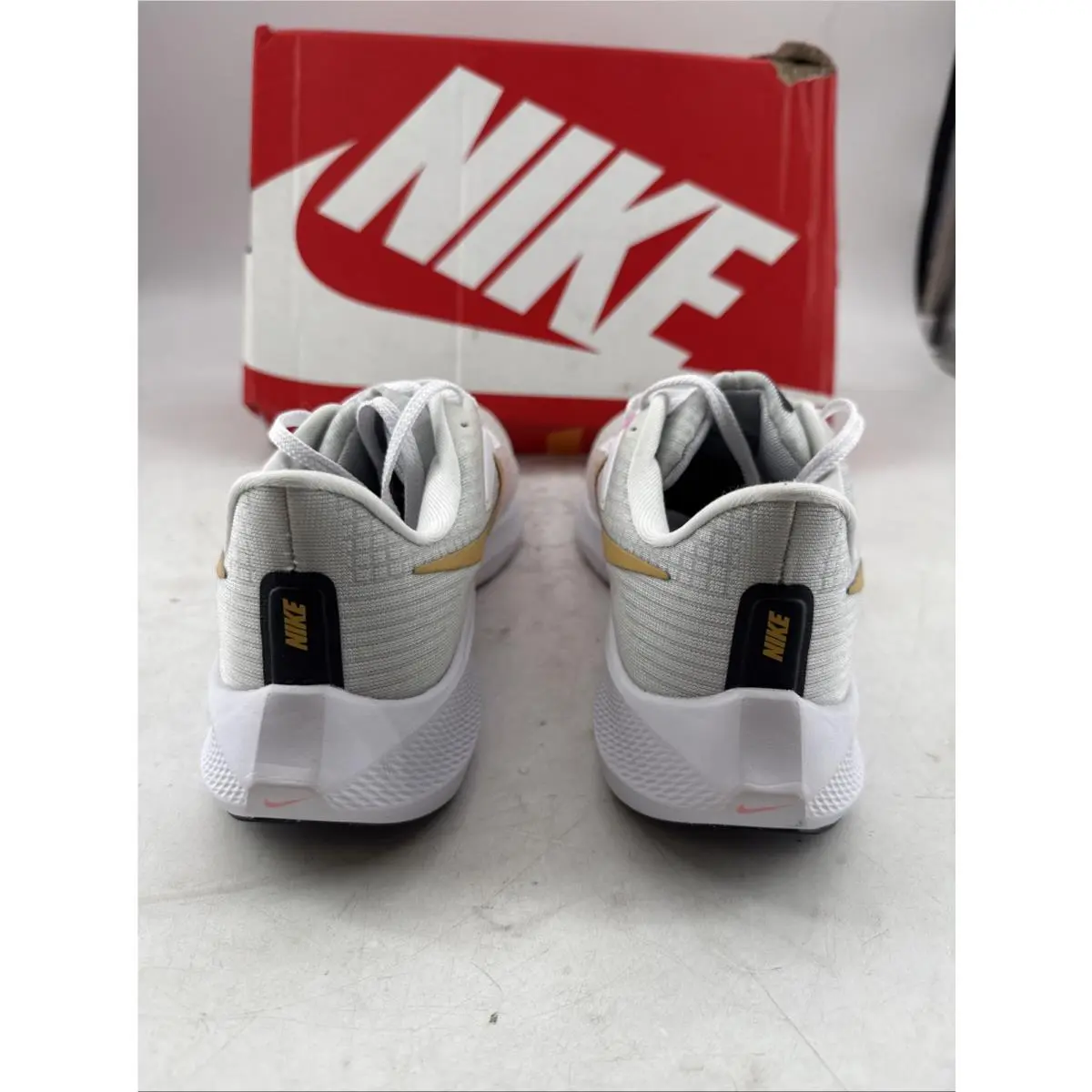 Nike shoes - Nike Air Zoom Pegasus 39 - DH4072-104 - White 1