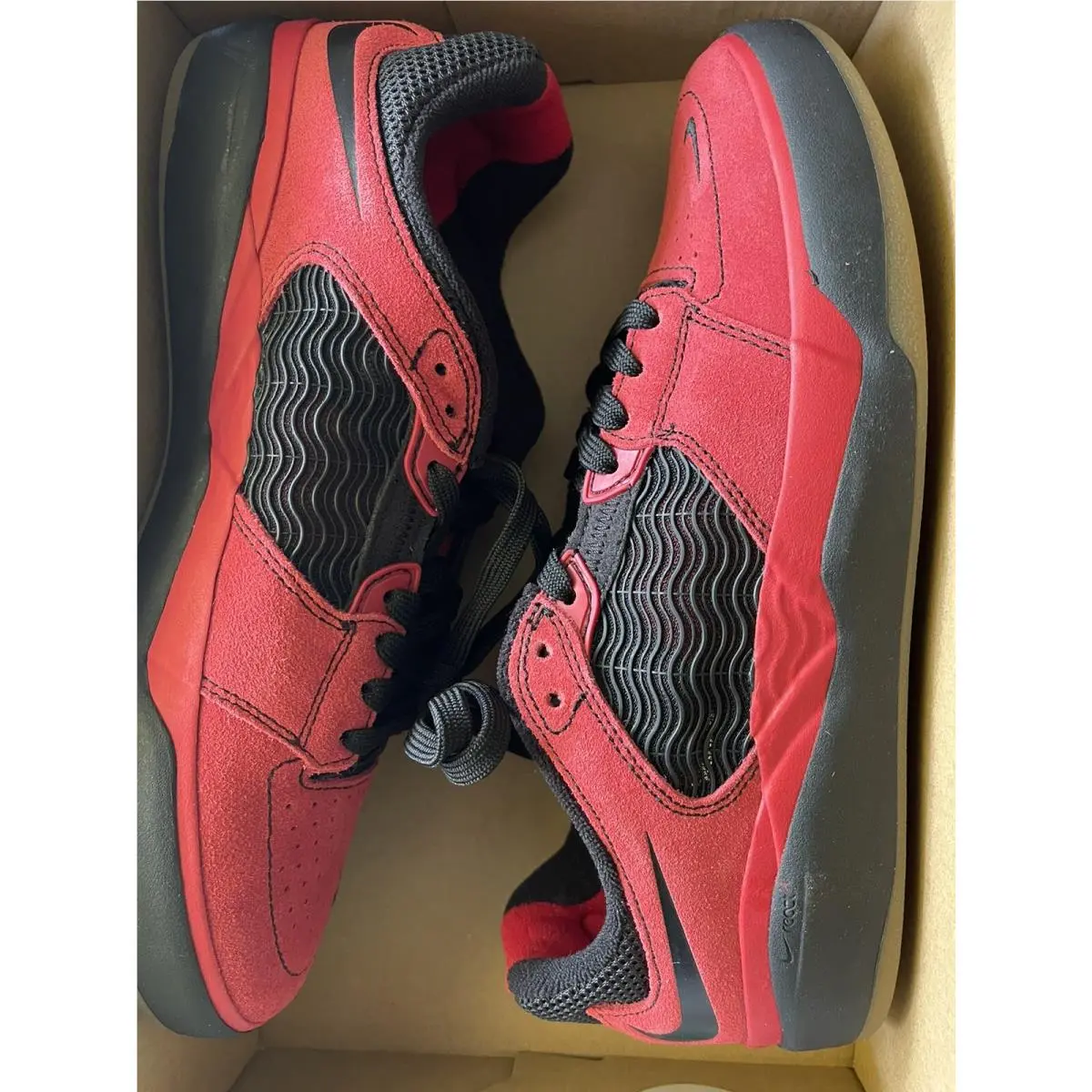 Nike shoes - NIKE SB ISHOD - ISHOD - DC7232-600 - Red (UPC: 0195242391150) 3