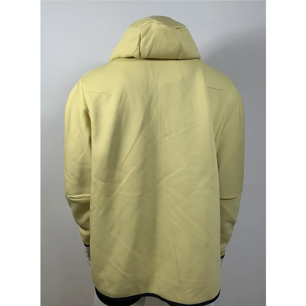 Nike clothing - Yellow 4