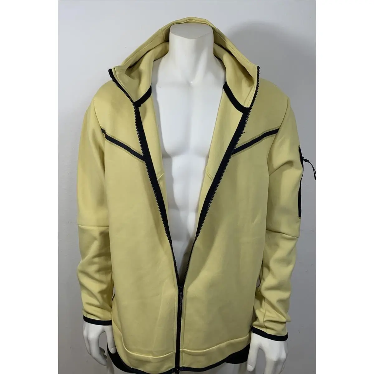 Nike clothing - Yellow 5