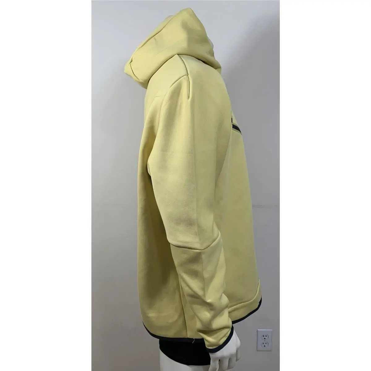 Nike clothing - Yellow 6
