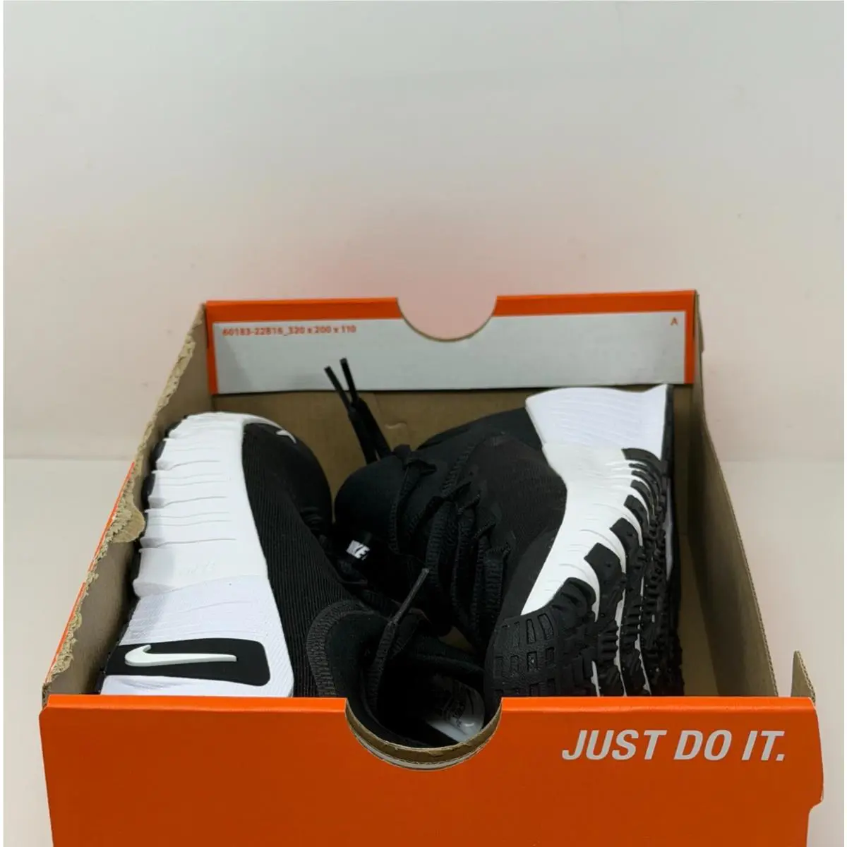 Nike shoes - Nike Free Metcon - Free Metcon - FJ7126103 - White (UPC: 197596749717) 3
