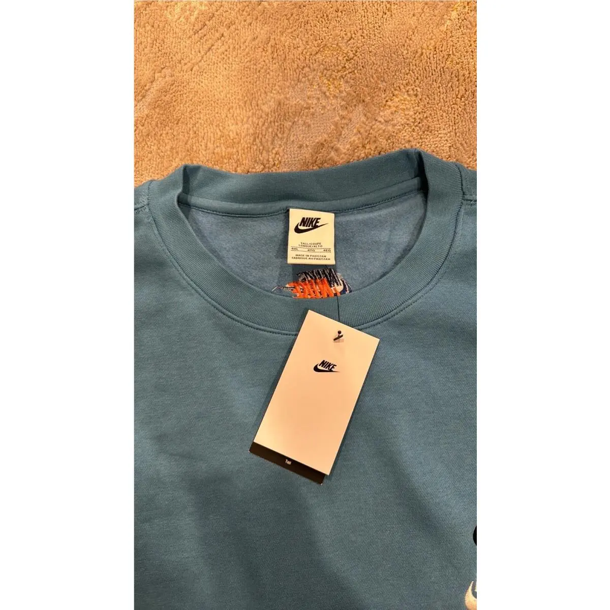 Nike clothing - Blue (UPC: 0195243065852) 3