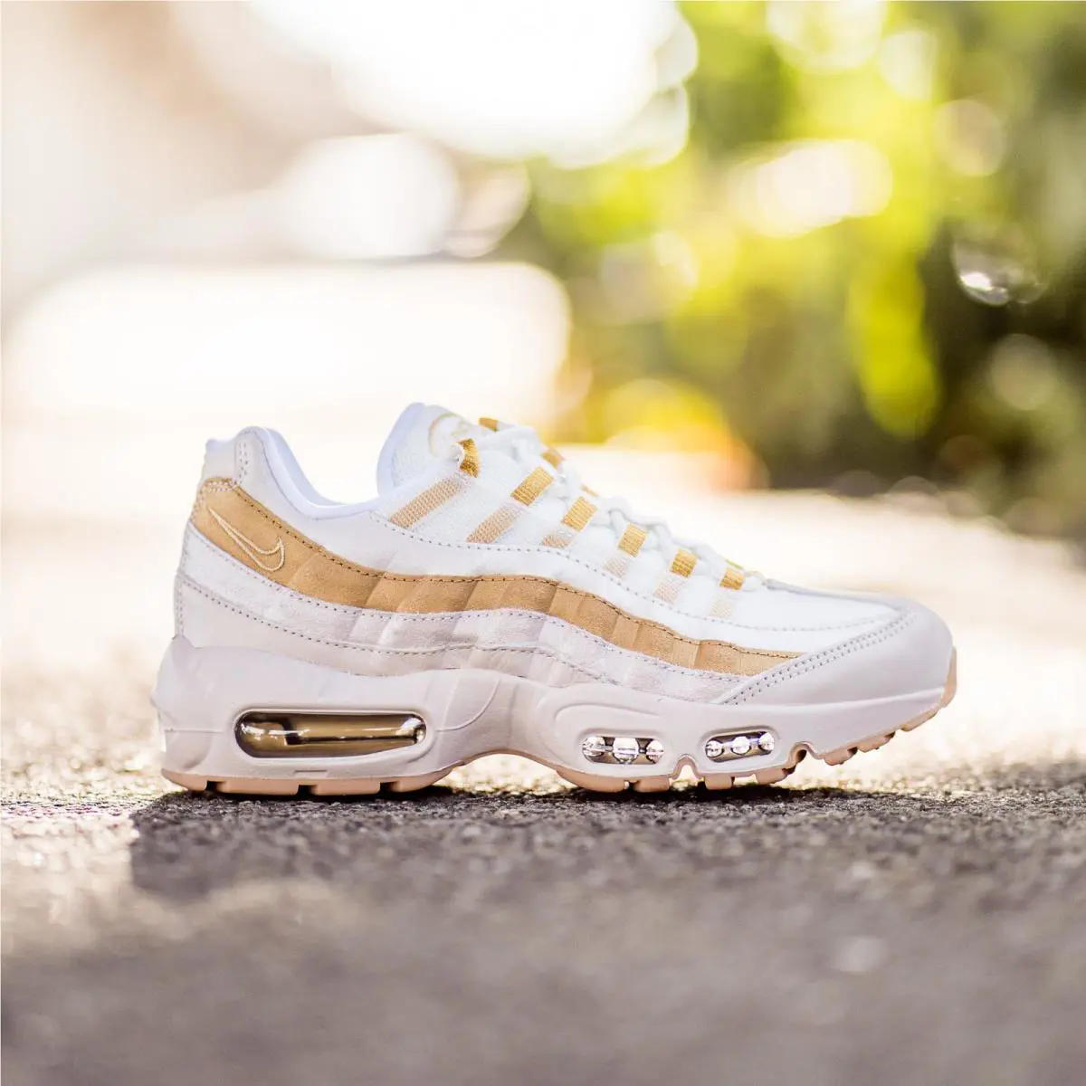 Nike shoes - W Nike Air Max 95 - AV8428 001 - Desert Sand/Metallic Gold (UPC: 887230138747) 1