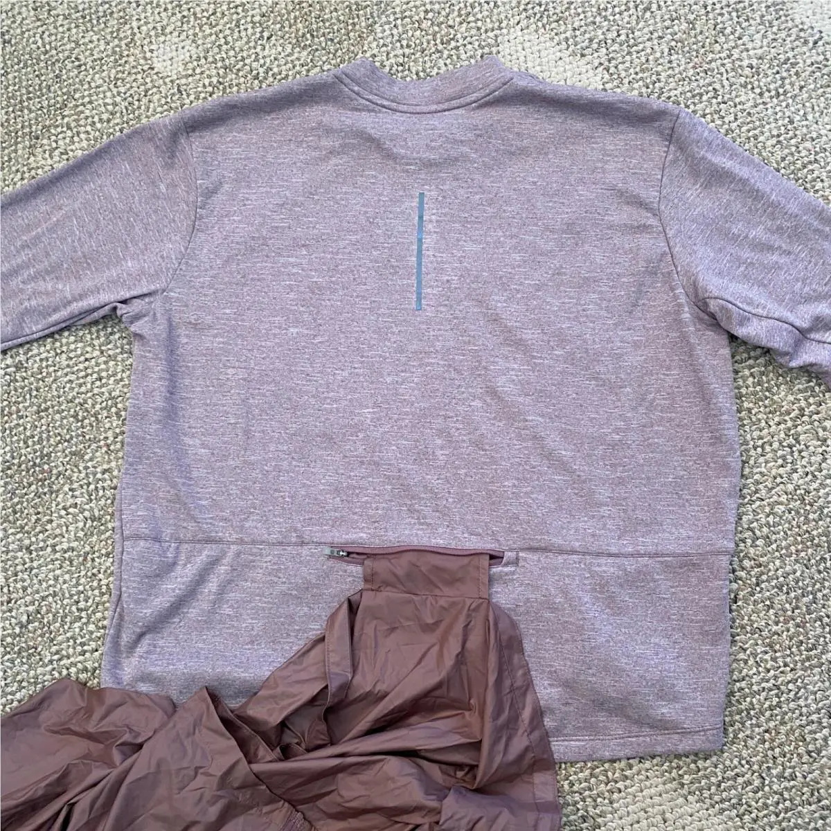 Nike clothing - AQ9821 - AQ9821 - Smokey Mauve (UPC: 191887413585) 3