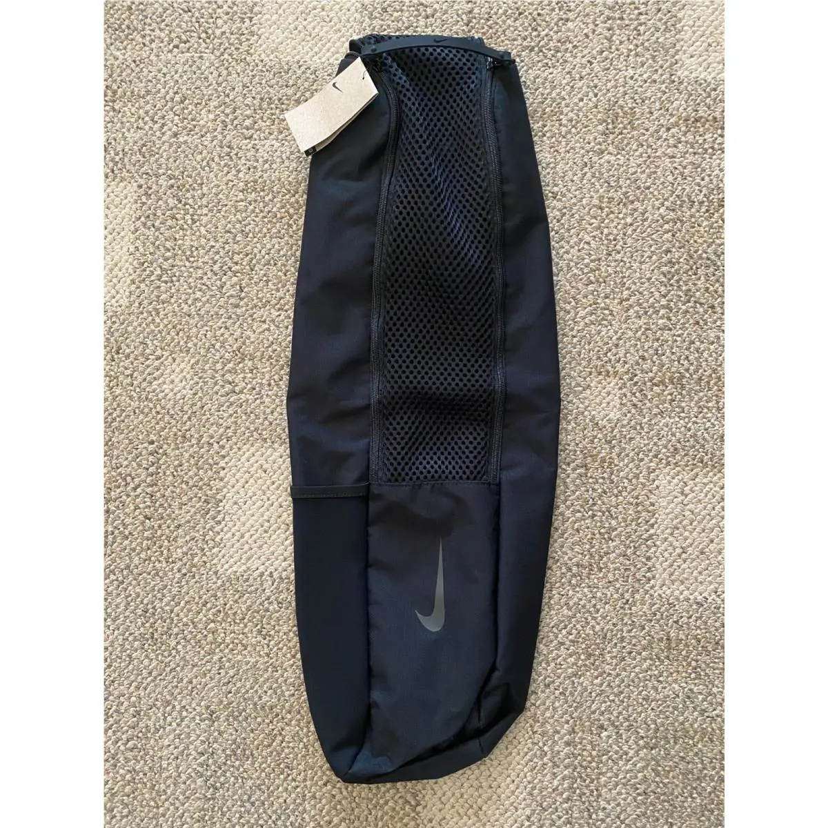 Nike Yoga Mat Gym Bag Durable 21L Black 29 L X 6 W X 6 H Unisex Mens Womens