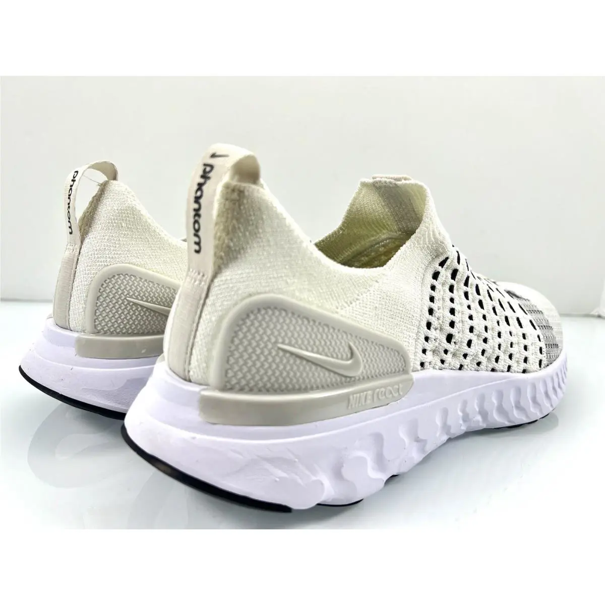Nike shoes - Nike React Phantom Run - React Phantom Run - DV2139-100 - White (UPC: 0195870583712) 5