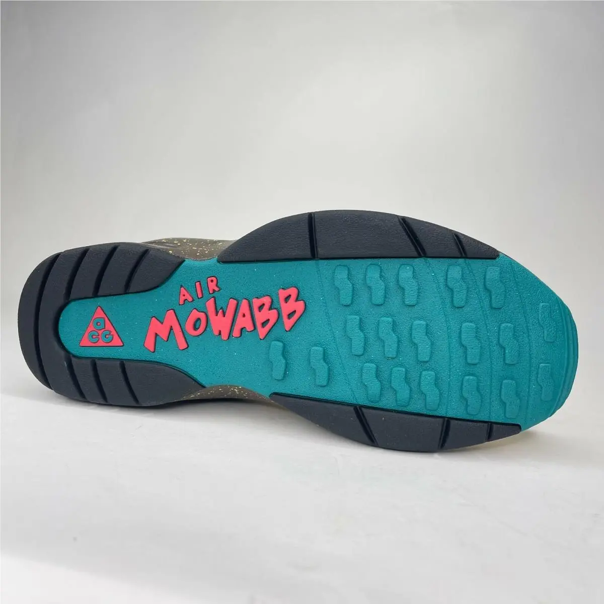 Nike shoes - Nike Air ACG - Air ACG - DC9554-700 - Twine-Fusion Red-Club Gold (UPC: 195244320813) 2
