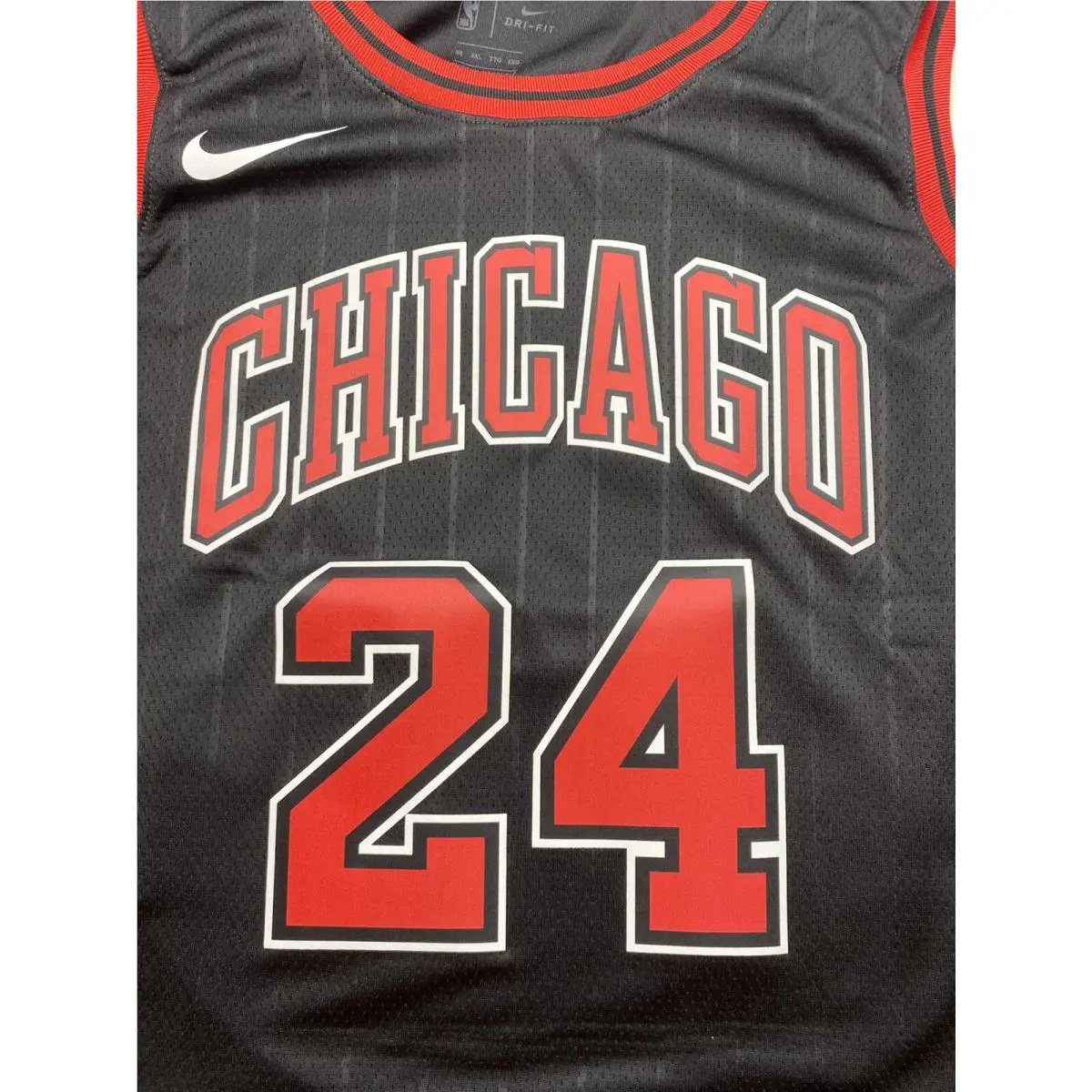 Nike clothing - Nike NBA Chicago Bulls Lauri Markkanen Swingman Jersey - AT9795 011 - Multicolor, Manufacturer: black/white/red 2