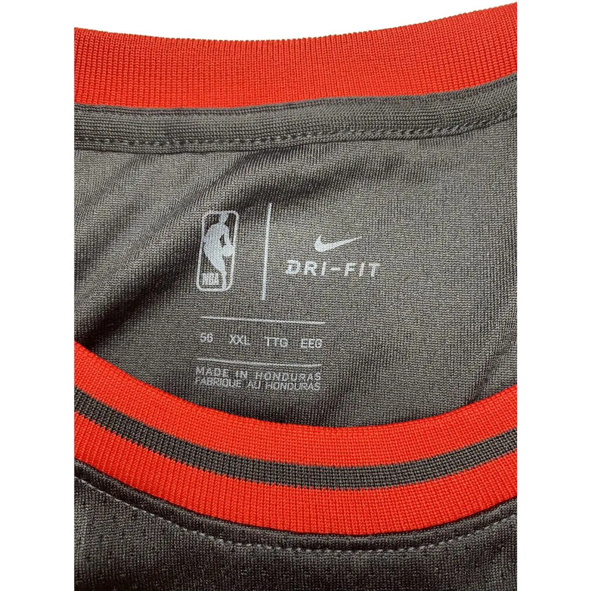 Nike clothing - Nike NBA Chicago Bulls Lauri Markkanen Swingman Jersey - AT9795 011 - Multicolor, Manufacturer: black/white/red 3
