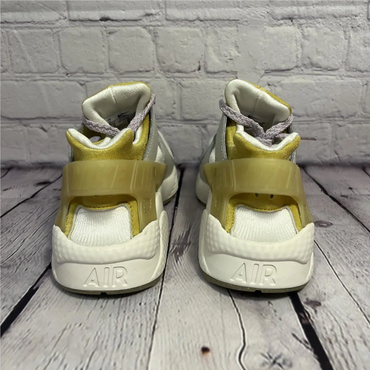 Nike shoes - Nike Air Huarache - Air Huarache - DV6976-100 - Multicolor 3