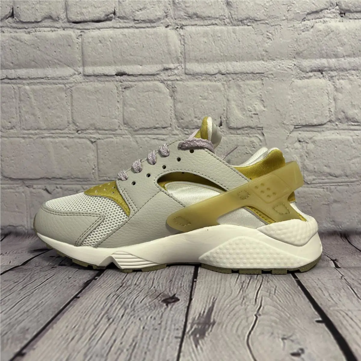Nike shoes - Nike Air Huarache - Air Huarache - DV6976-100 - Multicolor 1