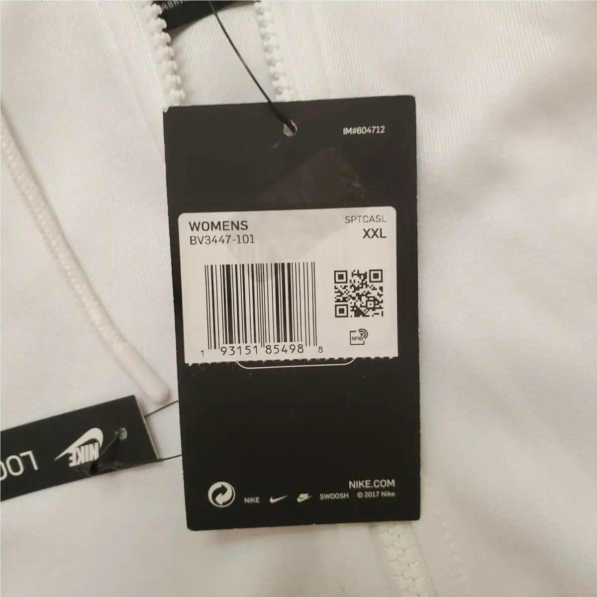 Nike clothing - White (UPC: 193151854988) 5