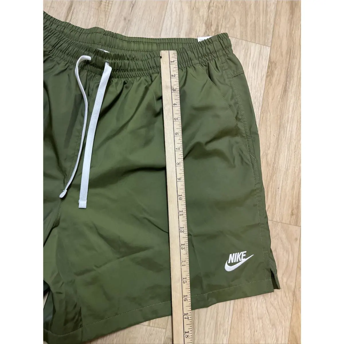 Nike clothing - Nike AR2382-327 - Green 3