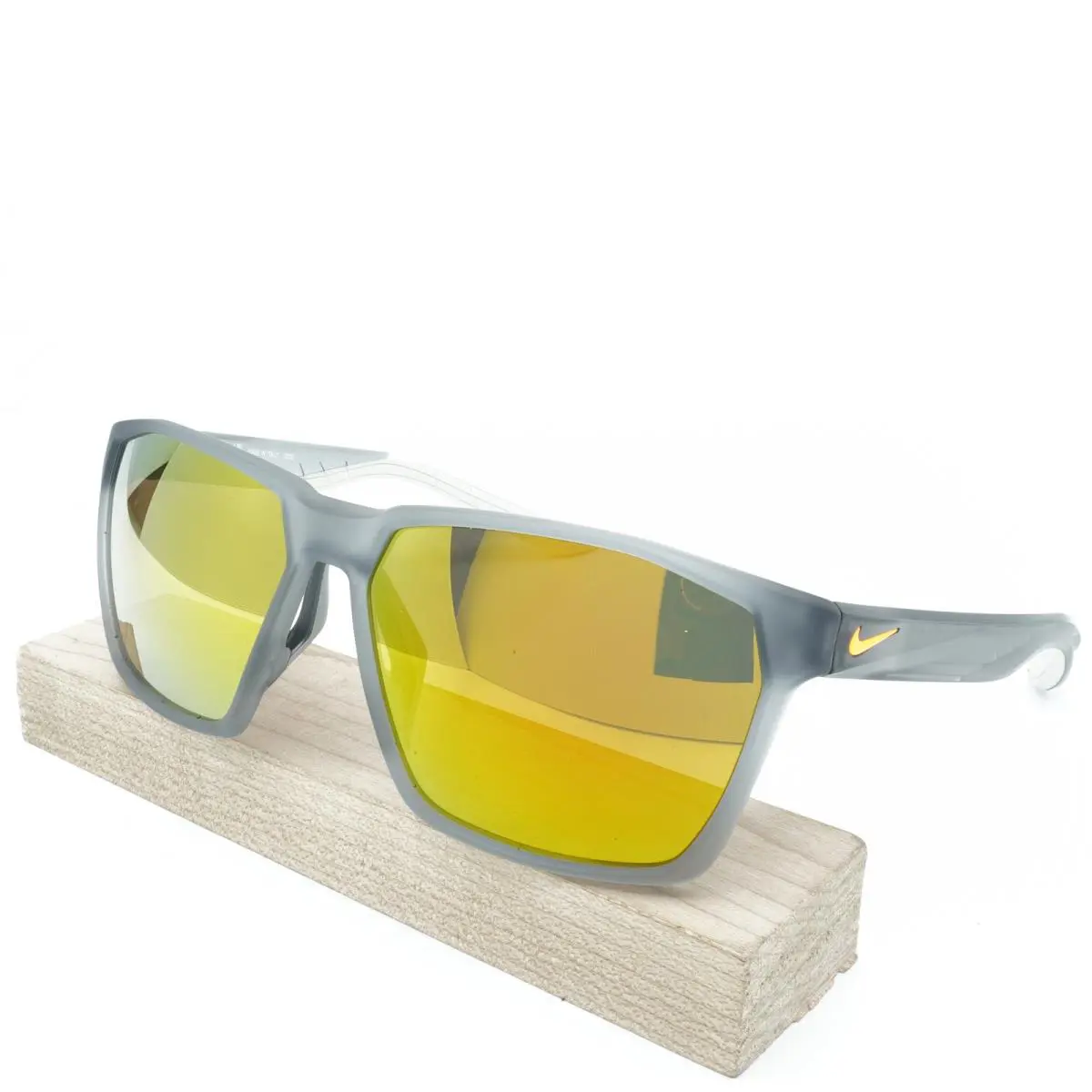 EV1095-012 Mens Nike Maverick M Sunglasses - Frame: Wolf Grey