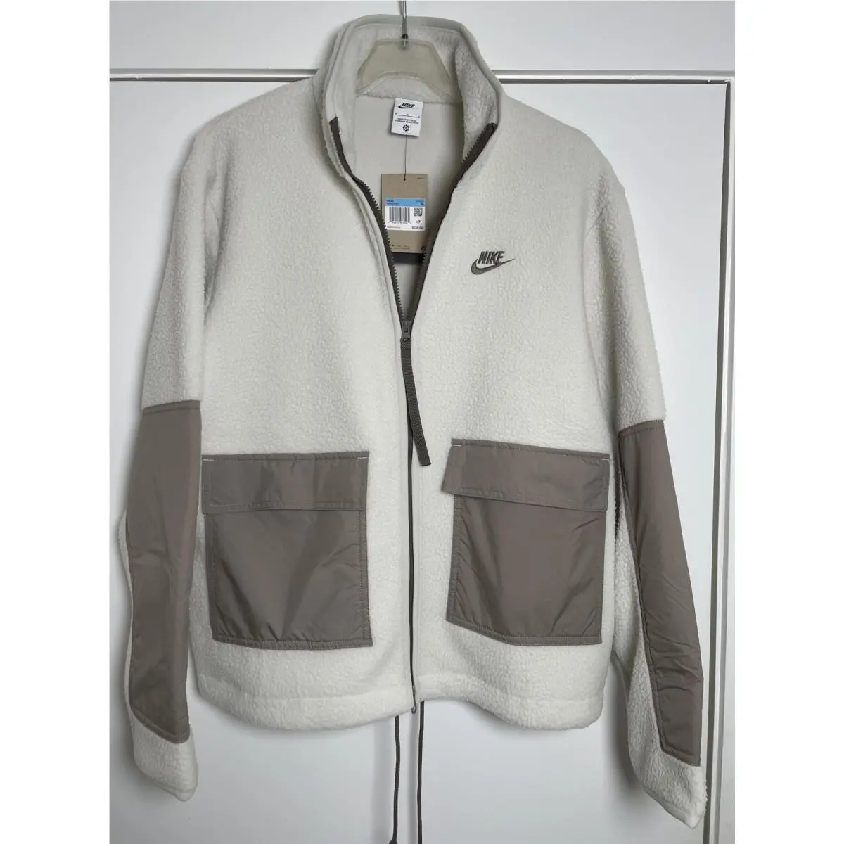 Nike clothing - DD5021-072 - DD5021072 - Beige (UPC: 0195242975565) 0