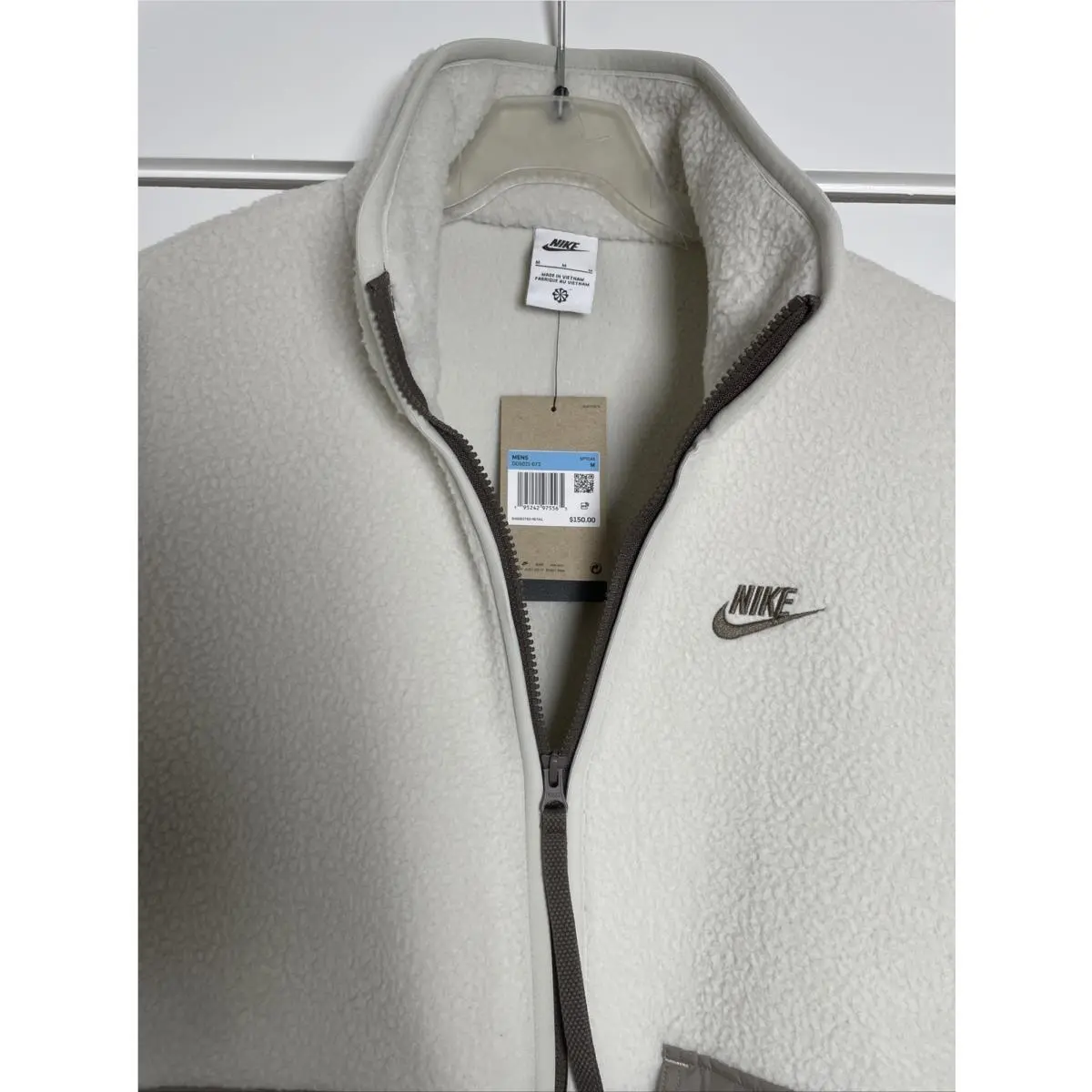Nike clothing - DD5021-072 - DD5021072 - Beige (UPC: 0195242975565) 1